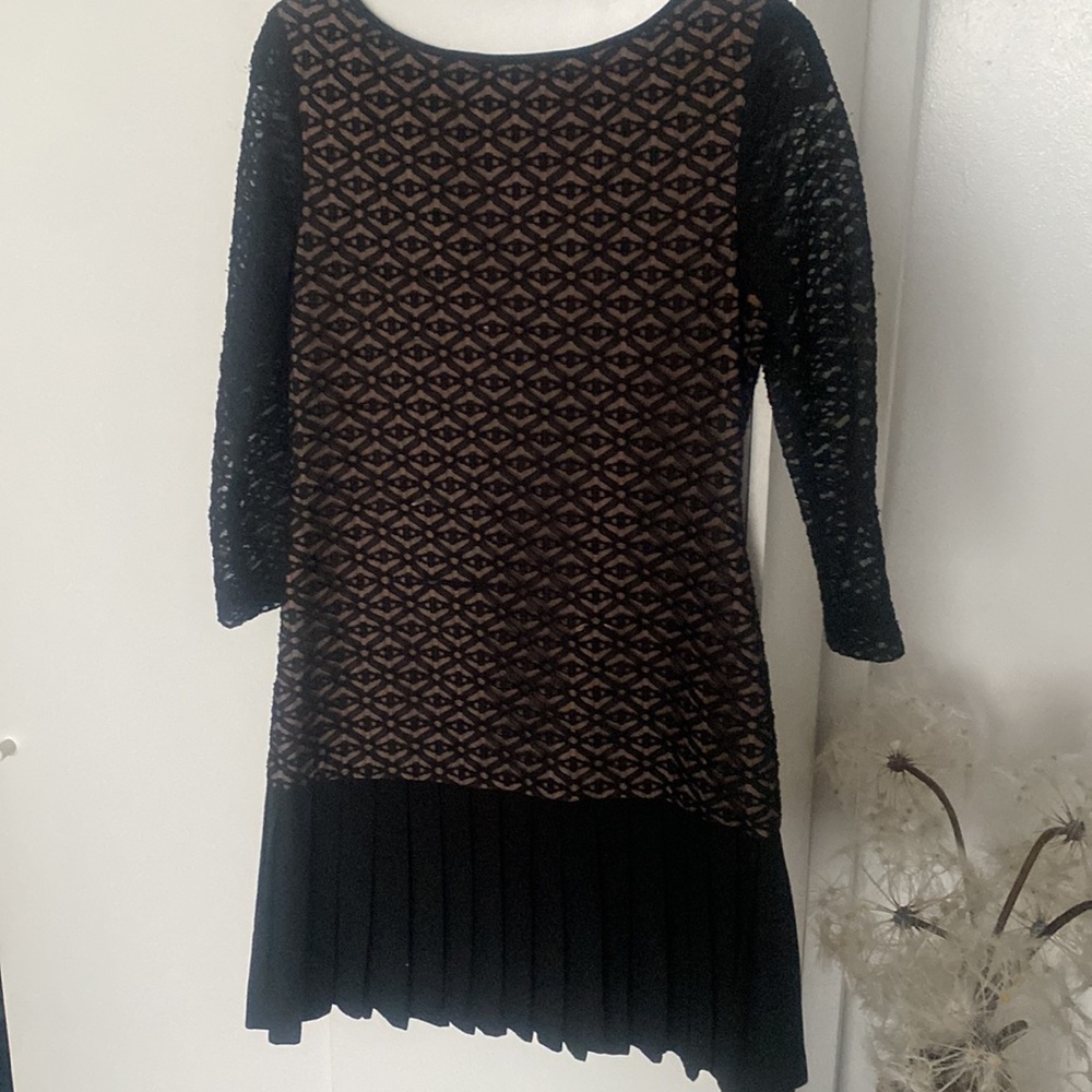Black Lace Dress Short Party Pleated Size Medium Mark + James Badgley Mishka - Picture 9 of 12